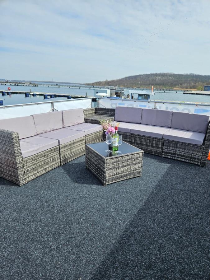 Mobiles Hausboot El'Milia Otel Braunsbedra Dış mekan fotoğraf
